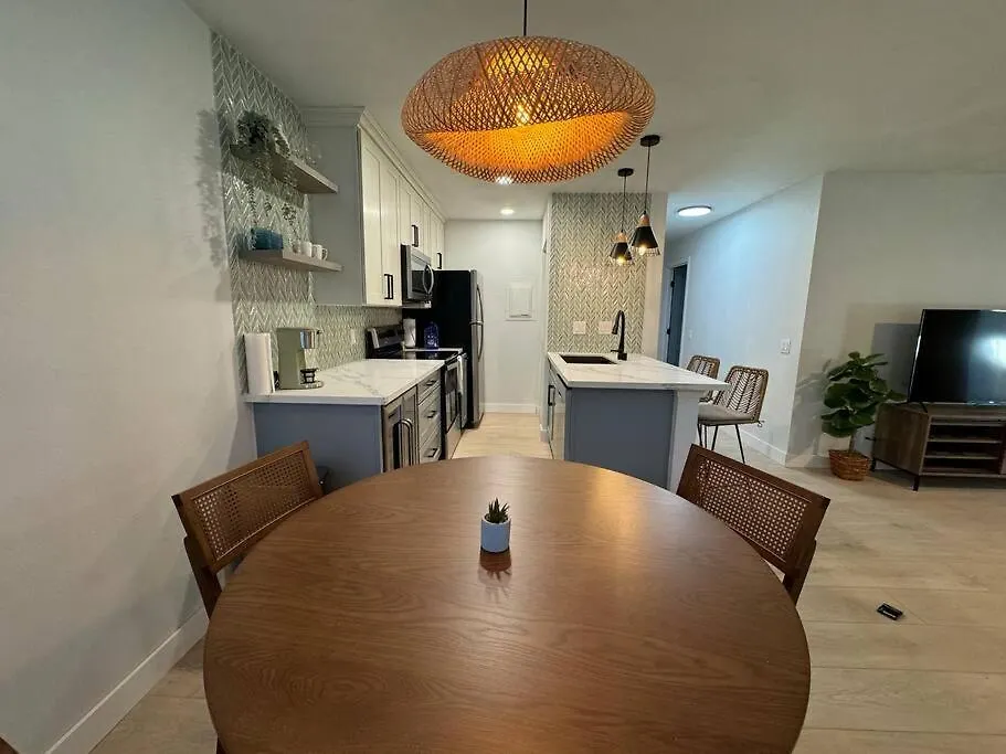 Boho Island Paradise Remodel 2Br 唯客乐渡假村 0*,  美国
